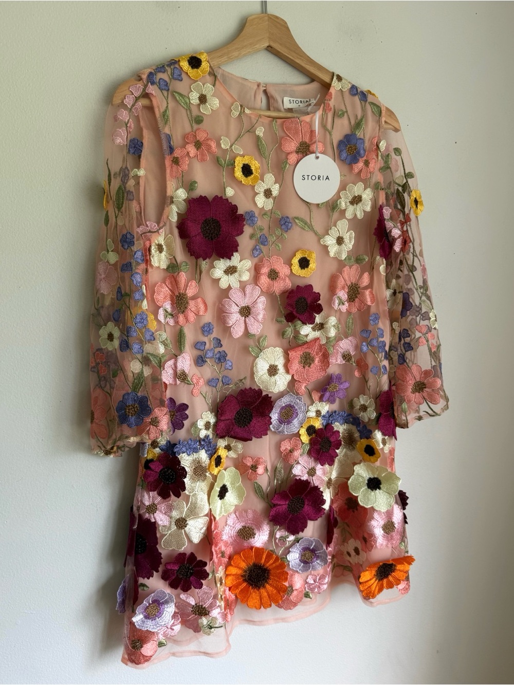 NWT Storia 3D-Large Multi-Color Flowers Shift Dress - Picture 6 of 9